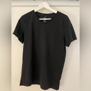 H&M Men’s Black V Neck T Shirt